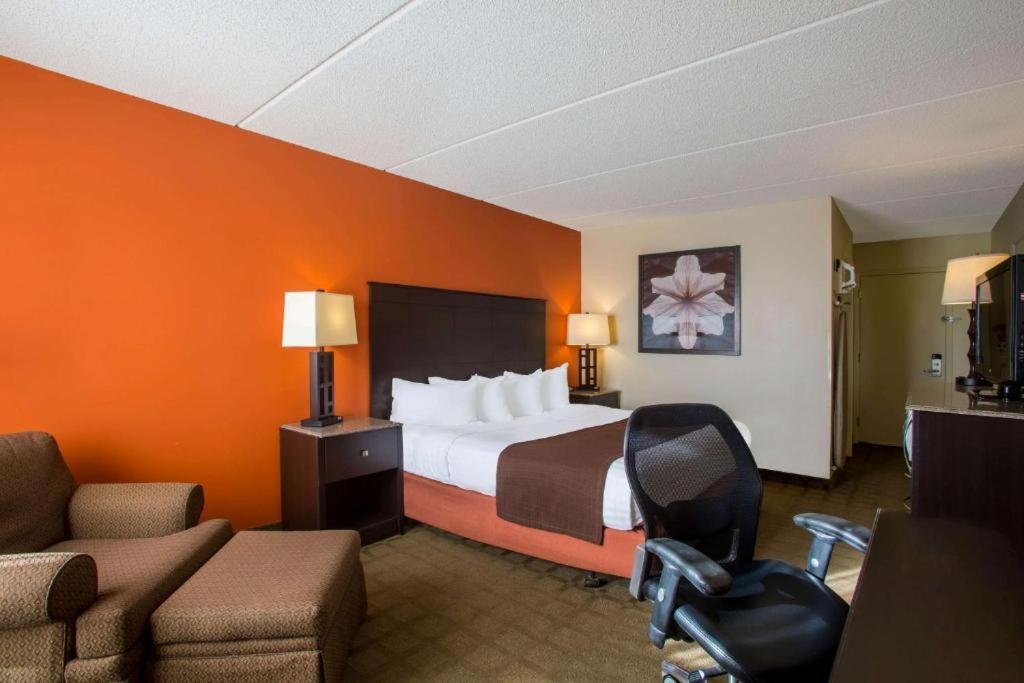 Riverfront Hotel International Falls Exterior photo